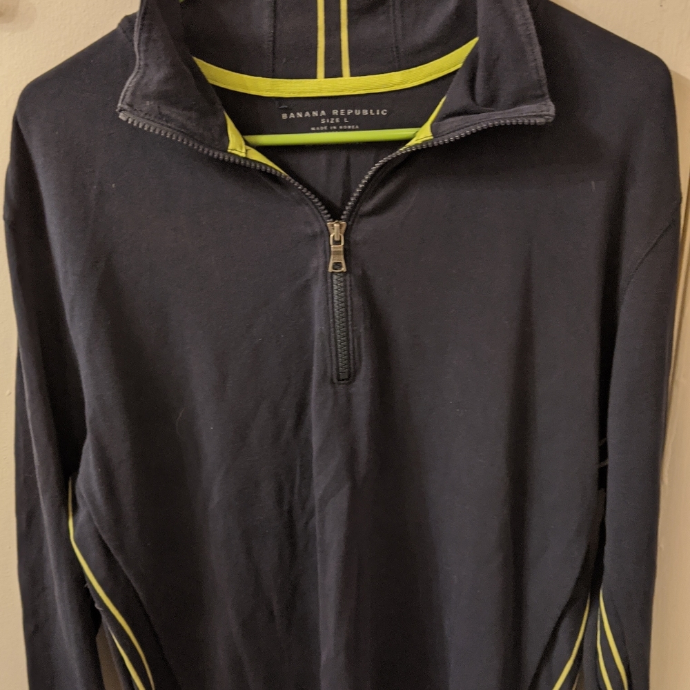 Men's pullover sweater